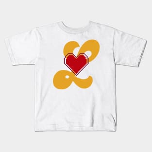 Letter L is for love Kids T-Shirt